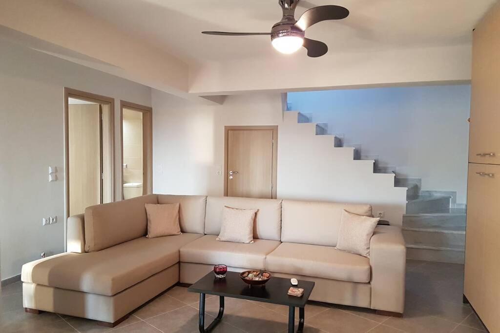 Galaxidi Family House公寓 外观 照片